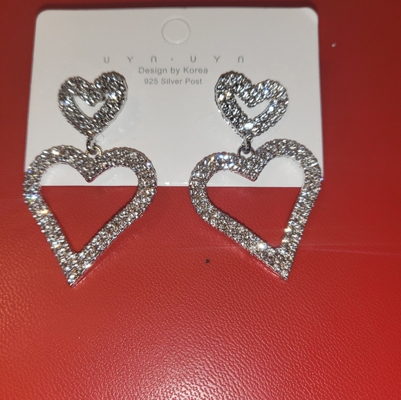 Beautiful s925 double dangle Heart Earrings - Picture 8 of 8